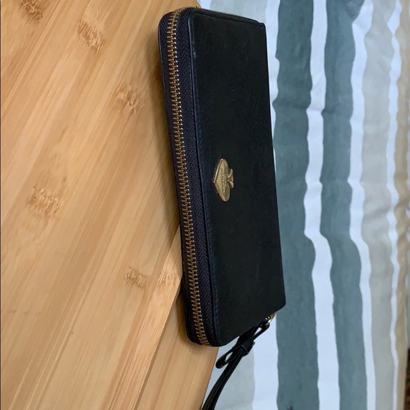Black Kate Spade wallet - Picture 6 of 6